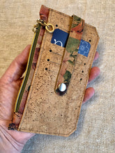 Load image into Gallery viewer, Cork Purse Pal- assorted prints