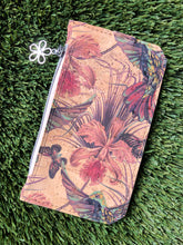 Load image into Gallery viewer, Cork Purse Pal- Hummingbird