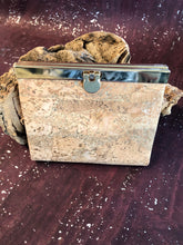 Load image into Gallery viewer, Small Frame Clasp Cork Wallet  - Multi Cork Colours