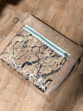 Load image into Gallery viewer, Cork Cross Body