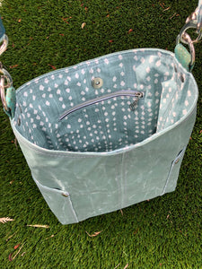 Waxed Canvas Tote Light Aqua
